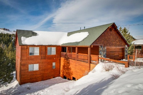 Hillside View Home - image 11