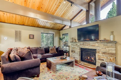 Hurd Hacienda - image 9