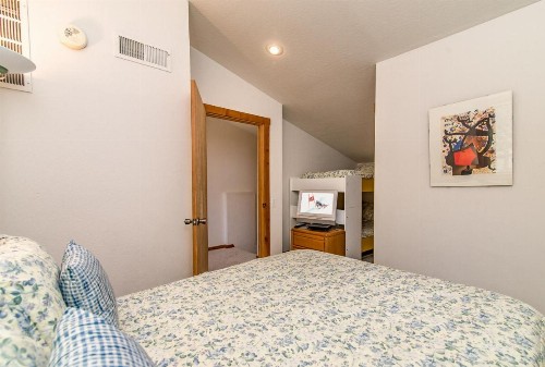 4044 Ski View Condo - image 8