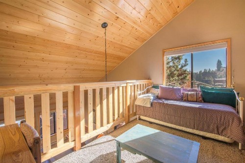 Levine by Tahoe Truckee Vacation Properties - image 4