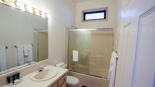 1620 Deer Path - image 4