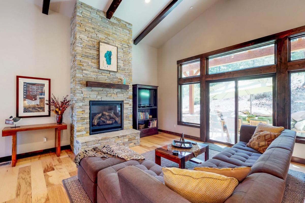 Mountain Breeze Home - image 6