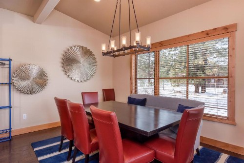 Sagebrush Home Home - image 10