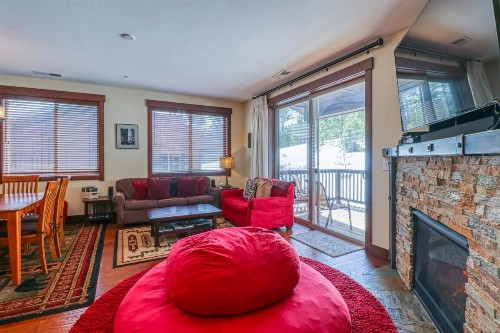 Modern Mountain Escape - image 9