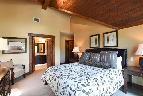 Luxury 4BD Townhome at Village at Northstar - Village Walk 37 - image 12