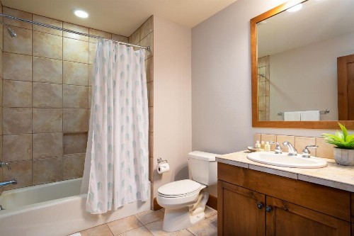 Luxury 3BD Village at Northstar Residence - Iron Horse North 204 - image 2