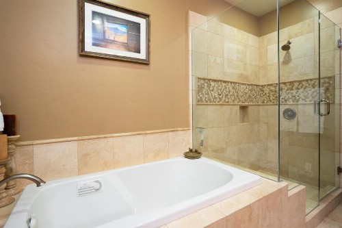 Luxury Old Greenwood 3BD Villa - Villa 12. Comes w/ Free Grocery Delivery! - image 23