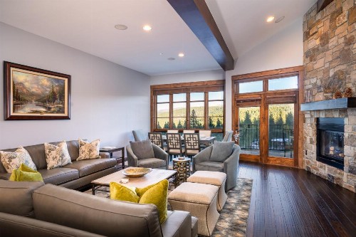 Luxury 3BD Village at Northstar Residence w/ Ski Valet - Northstar Lodge 404 - image 15