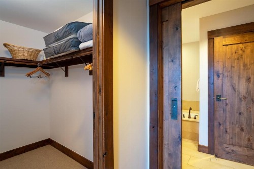 Luxury 3BD Village at Northstar Residence w/ Ski Valet - Northstar Lodge 404 - image 27