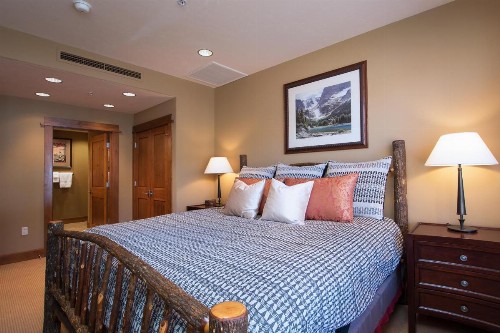 Luxury 2BD Village at Northstar Residence - 306 Iron Horse South - image 9