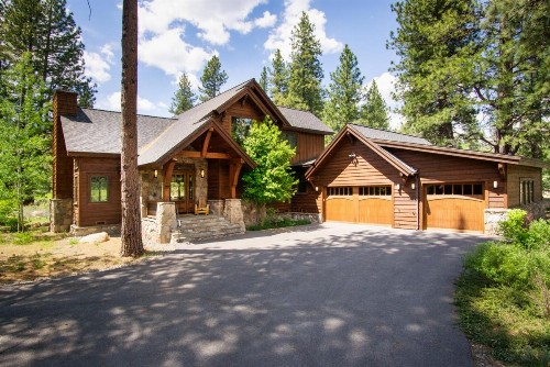 Luxury 4BD Residence on Old Greenwood Golf Course. Free Grocery Delivery! - image 27