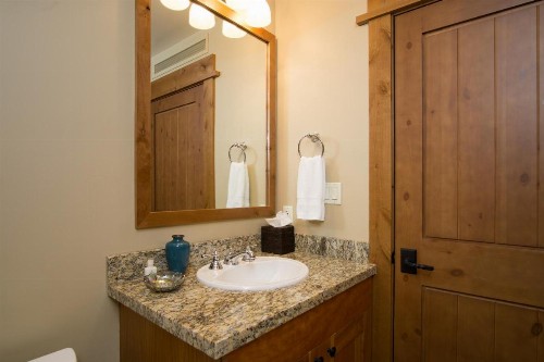 2 Bedrooms w/ Large Loft + 2.5 Baths - Sleeps 8. Free Grocery Delivery! - image 28