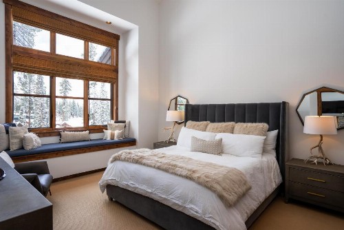 Luxury 4BD True Ski-In/Ski-Out Mid-Mountain Residence - Trailside Northstar - image 26