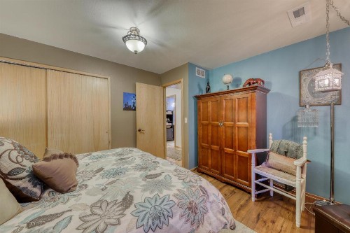 Tastefully-Updated Classic Tahoe Family Home - image 8