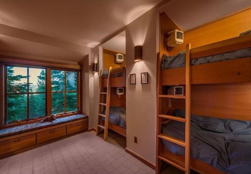 Northstar Palace - image 12