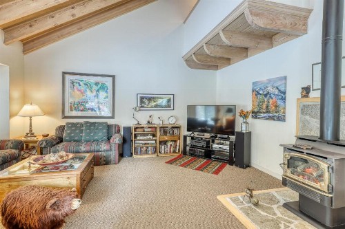 Spike's Place - image 7