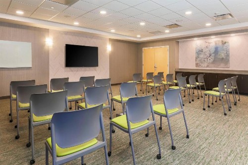 SpringHill Suites by Marriott Truckee - image 32