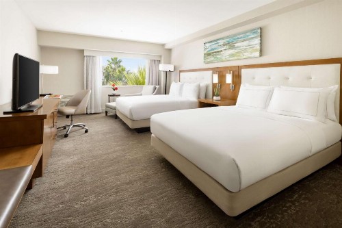 Hilton Tucson East - image 21
