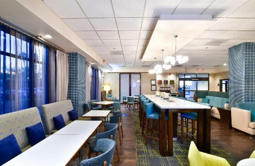 Hampton Inn Tucson-Airport - image 4