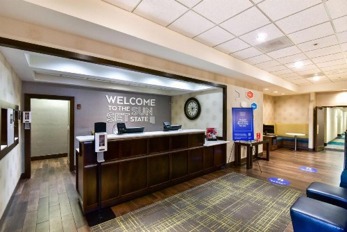Hampton Inn Tucson-Airport - image 6