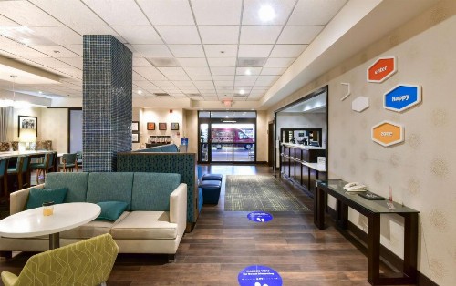 Hampton Inn Tucson-Airport - image 7