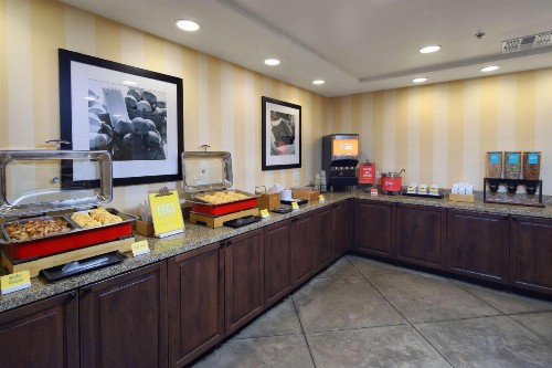 Hampton Inn & Suites Tucson Mall - image 19