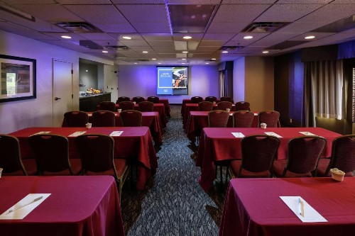Hampton Inn & Suites Tucson Mall - image 29