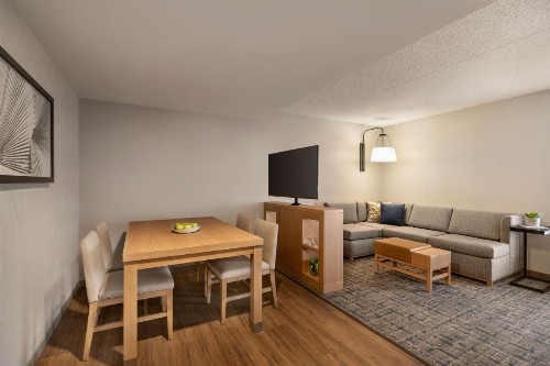 Hyatt Place Tucson Central - image 28