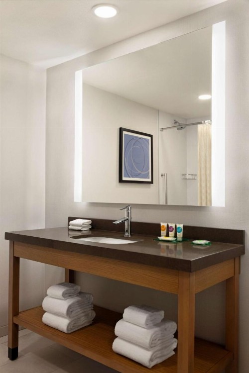 Hyatt Place Tucson Central - image 8