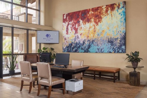 DoubleTree Suites by Hilton Tucson-Williams Center - image 12