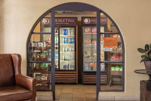 DoubleTree Suites by Hilton Tucson-Williams Center - image 25