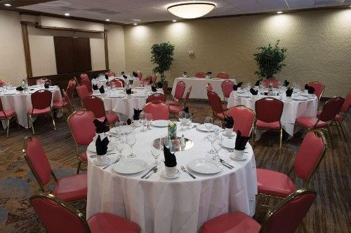 DoubleTree Suites by Hilton Tucson-Williams Center - image 3