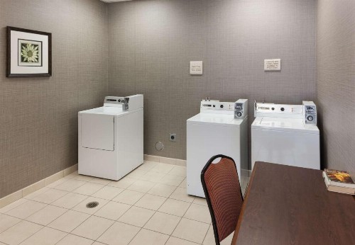 Hilton Garden Inn Tucson Airport - image 36