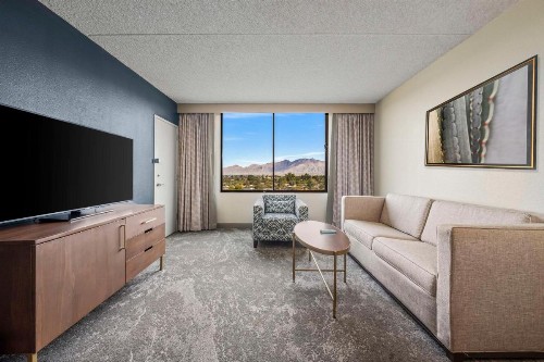 DoubleTree by Hilton Tucson-Reid Park - image 25