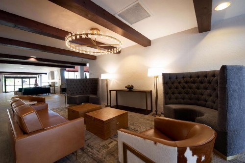 DoubleTree by Hilton Tucson-Reid Park - image 6