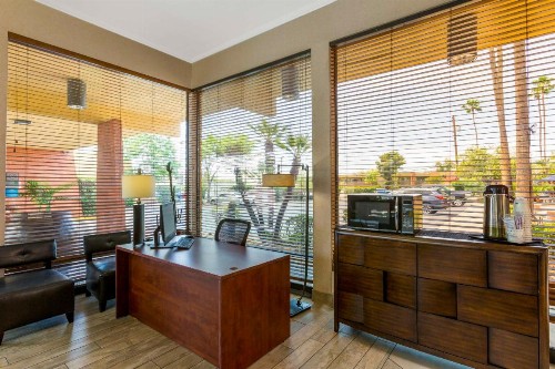 Best Western Royal Sun Inn & Suites - image 5