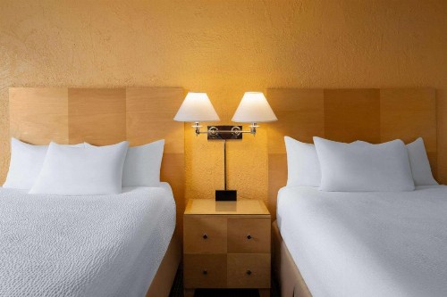 Ramada by Wyndham Tucson - image 22