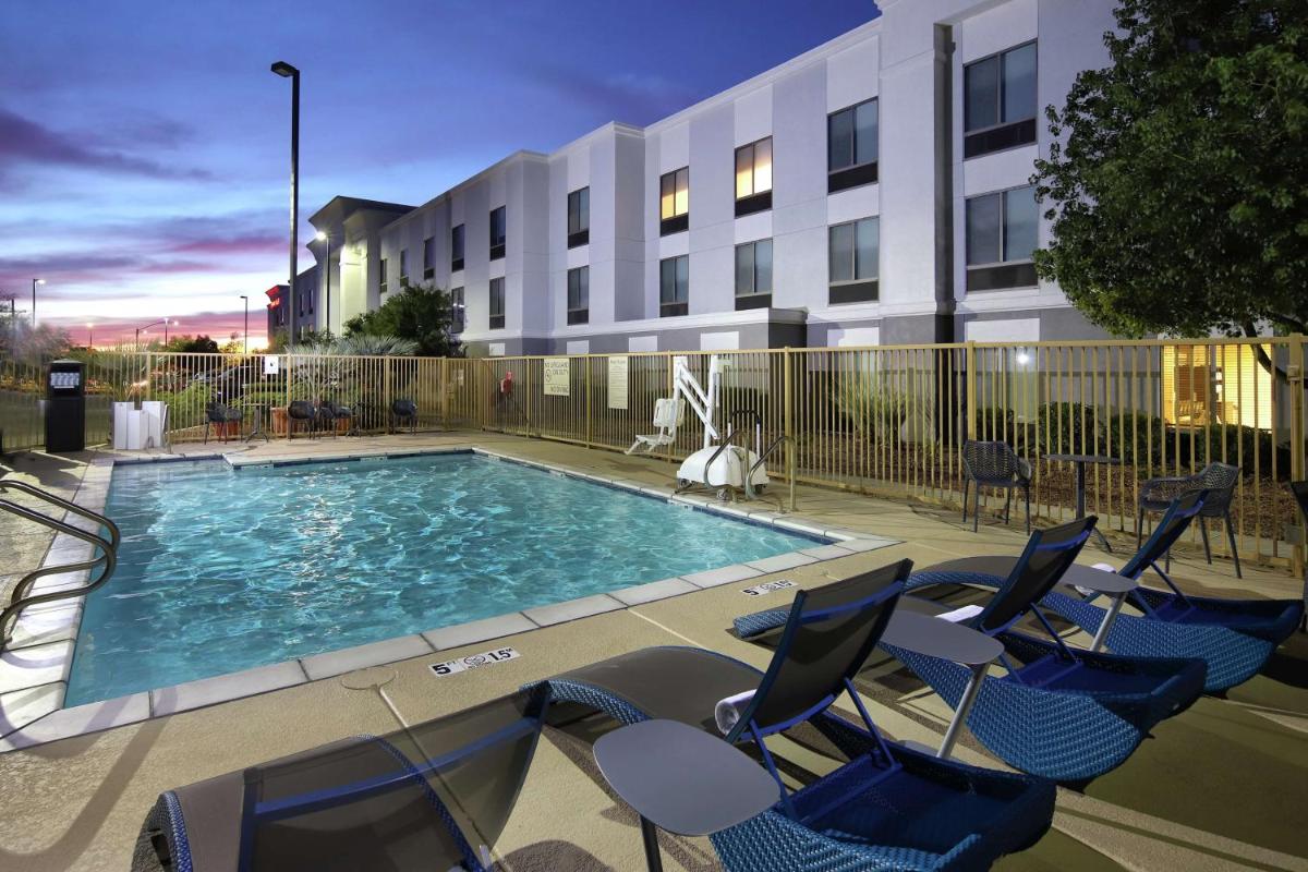 Hampton Inn & Suites Tucson East - main image