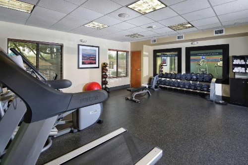 Hampton Inn & Suites Tucson East - image 2