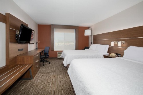 Holiday Inn Express Hotel & Suites Tucson an IHG Hotel - image 23