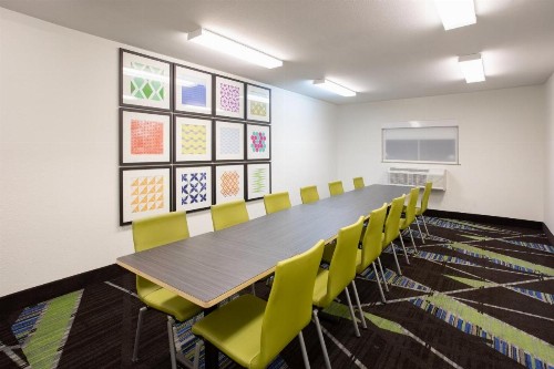 Holiday Inn Express Hotel & Suites Tucson an IHG Hotel - image 43