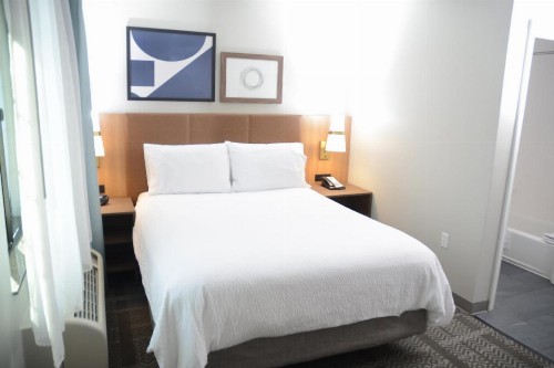 Staybridge Suites Tucson Airport an IHG Hotel - image 48