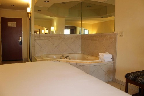 Holiday Inn Express Hotel & Suites Tucson Mall an IHG Hotel - image 41
