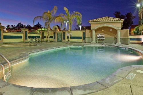 Holiday Inn Express Hotel & Suites Tucson Mall an IHG Hotel - image 9