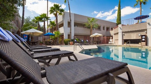 Best Western InnSuites Tucson Foothills Hotel & Suites - image 3