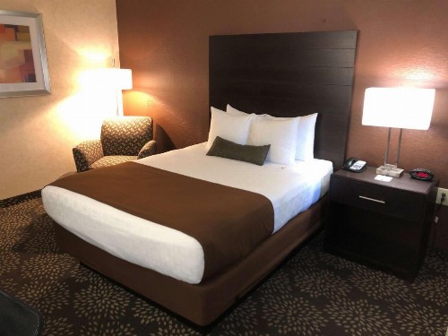 Best Western InnSuites Tucson Foothills Hotel & Suites - image 40
