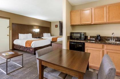 Comfort Suites At Sabino Canyon - image 13