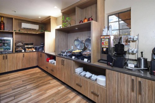 TownePlace Suites Tucson - image 20