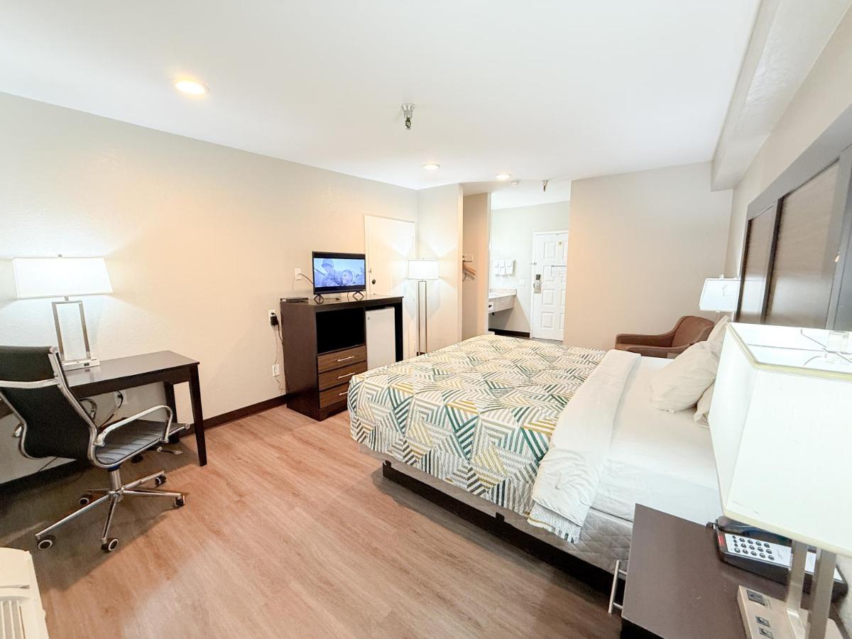 Quality Inn - Tucson Airport - image 5