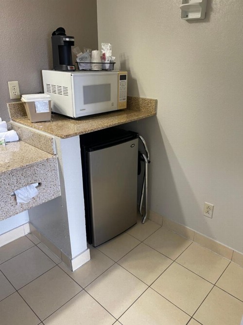 Travelodge by Wyndham Tucson AZ - image 29